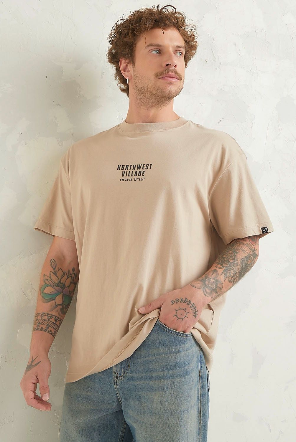 AMERICANINO - Polera Americanino Manga Corta Regular Fit Hombre Algodón Estampada