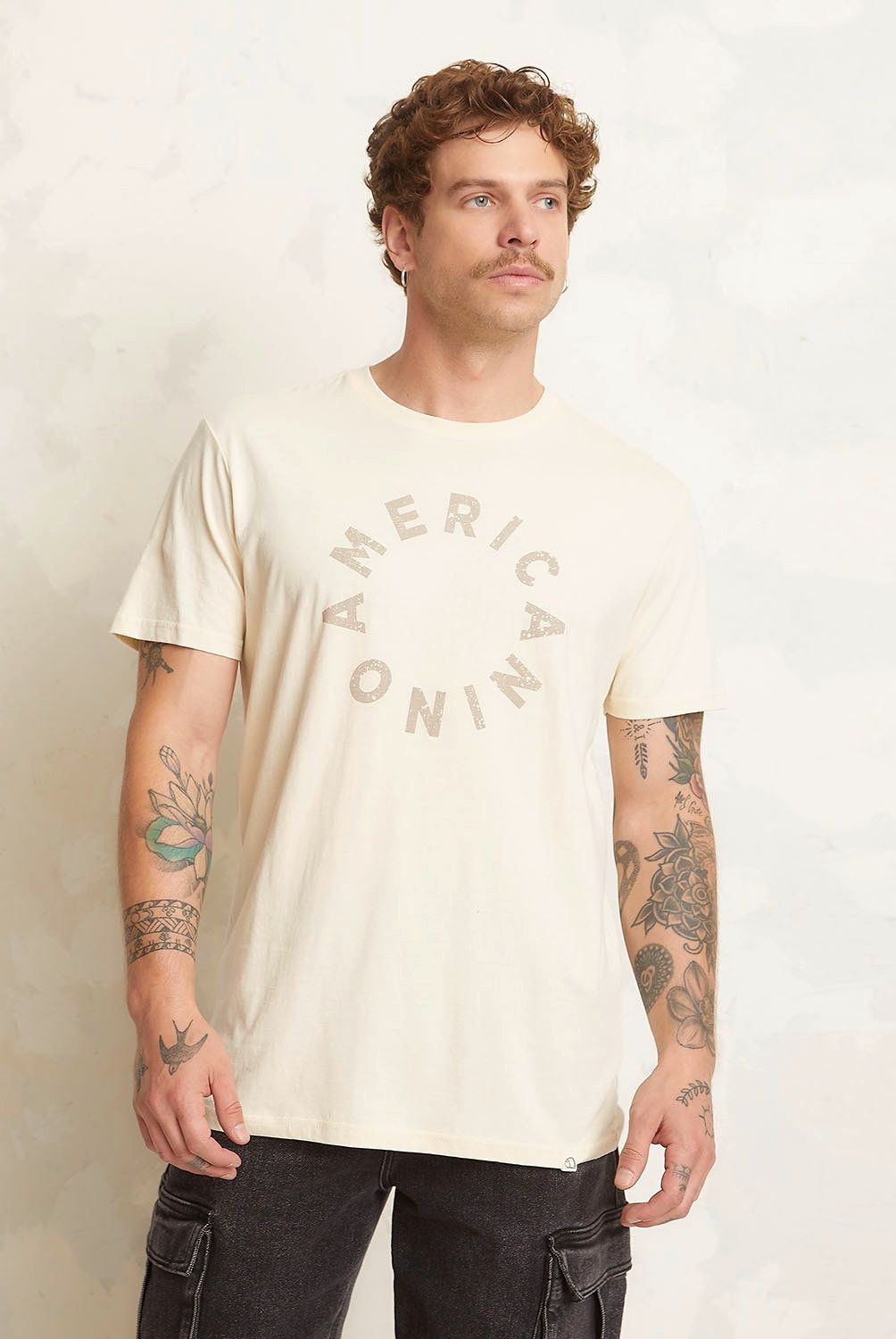 AMERICANINO - Polera Americanino Estampada Manga Corta Hombre Algodón