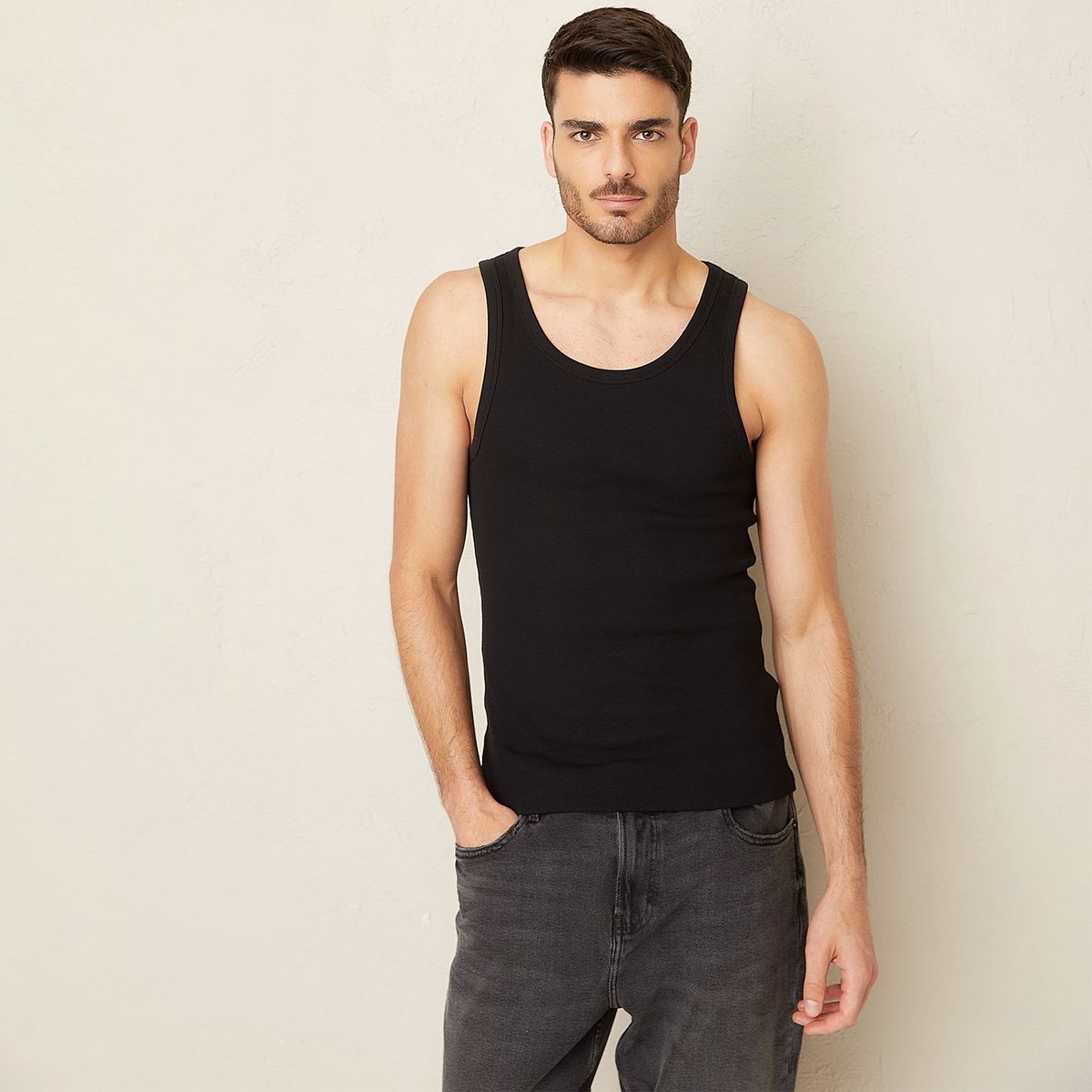 BASEMENT - Polera Sin Mangas Slim Fit Algodón Hombre Basement