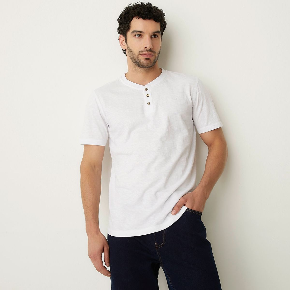 UNIVERSITY CLUB - Polera University Club Manga Corta Cuello Henley Hombre Algodón