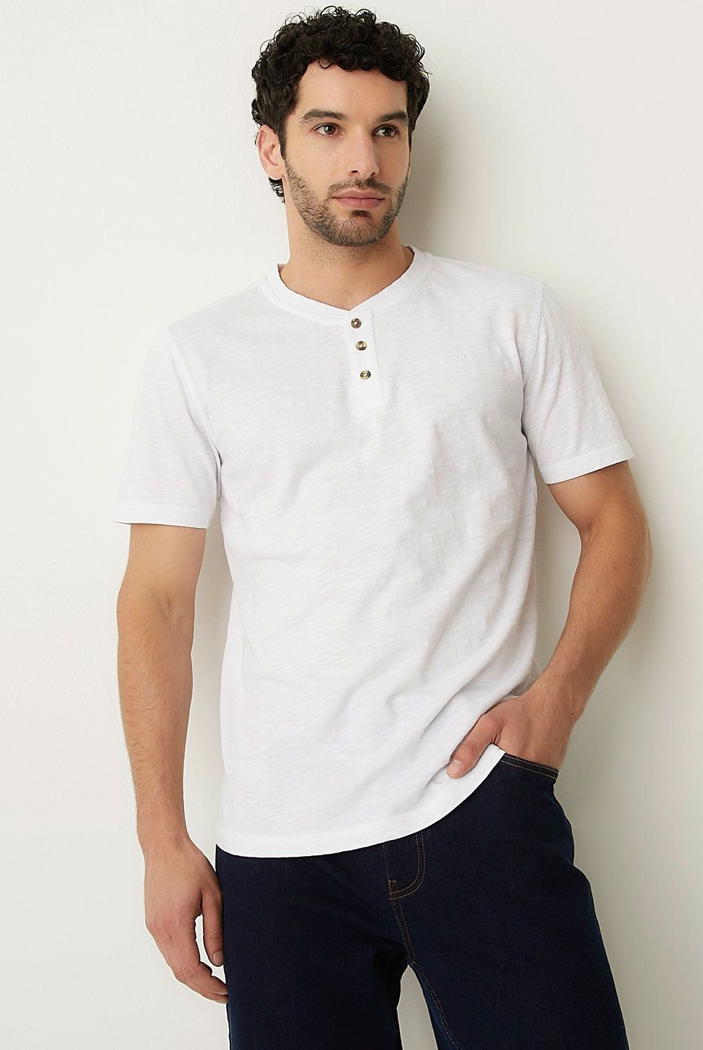 UNIVERSITY CLUB - Polera University Club Manga Corta Cuello Henley Hombre Algodón