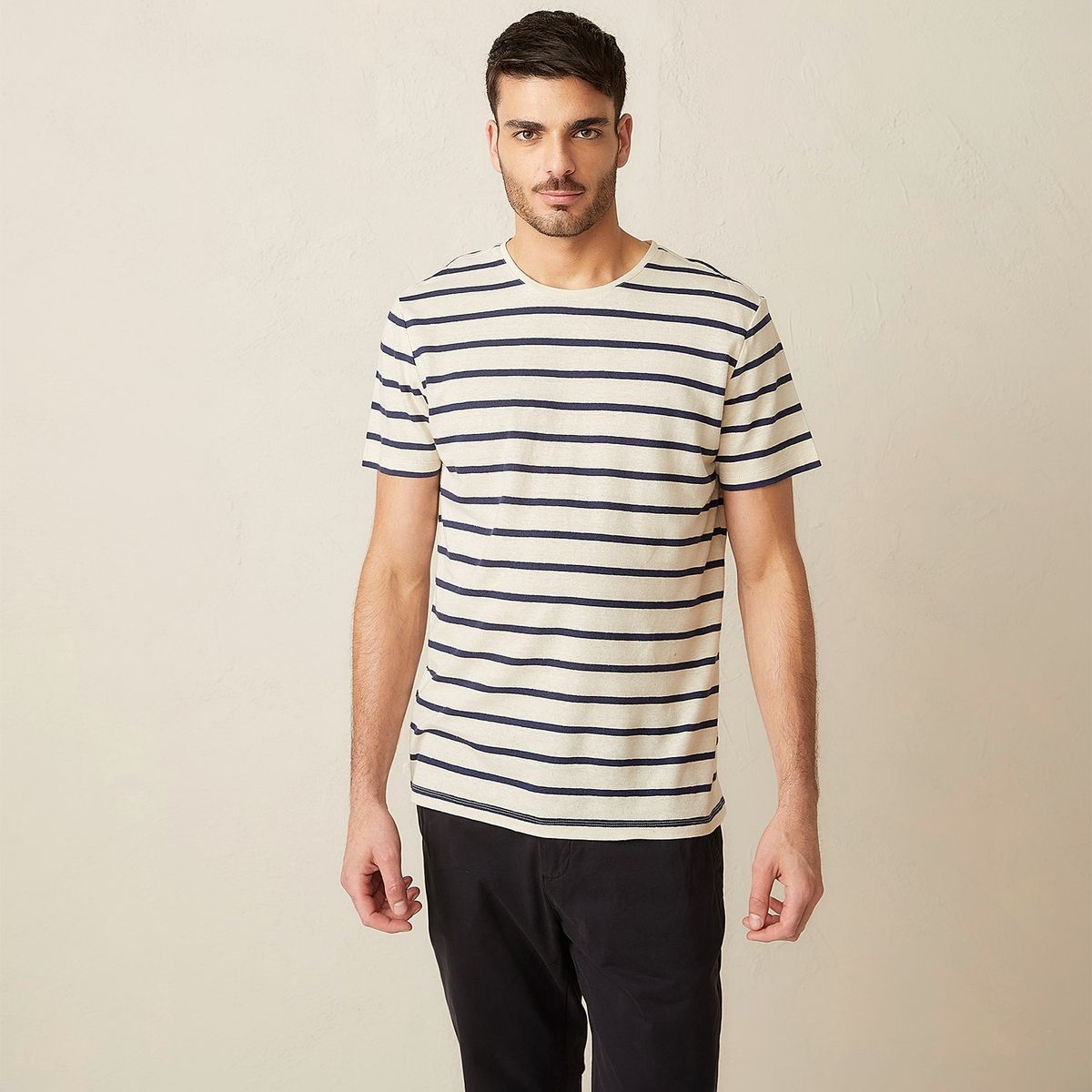 BASEMENT - Polera Basement Manga Corta Lino Rayas Hombre Regular Fit