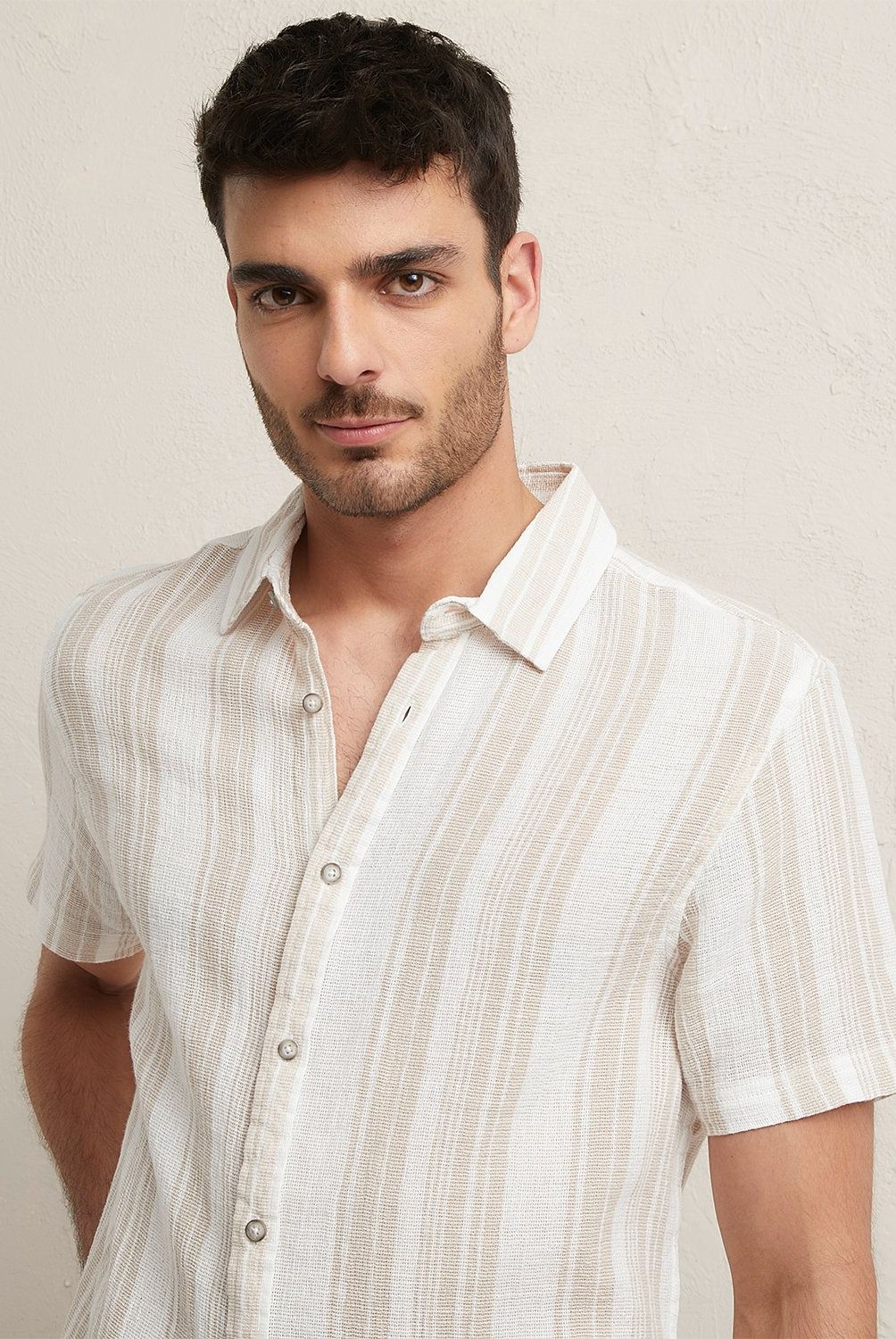 BASEMENT - Camisa Casual Lino a Rayas Manga Corta Hombre Basement