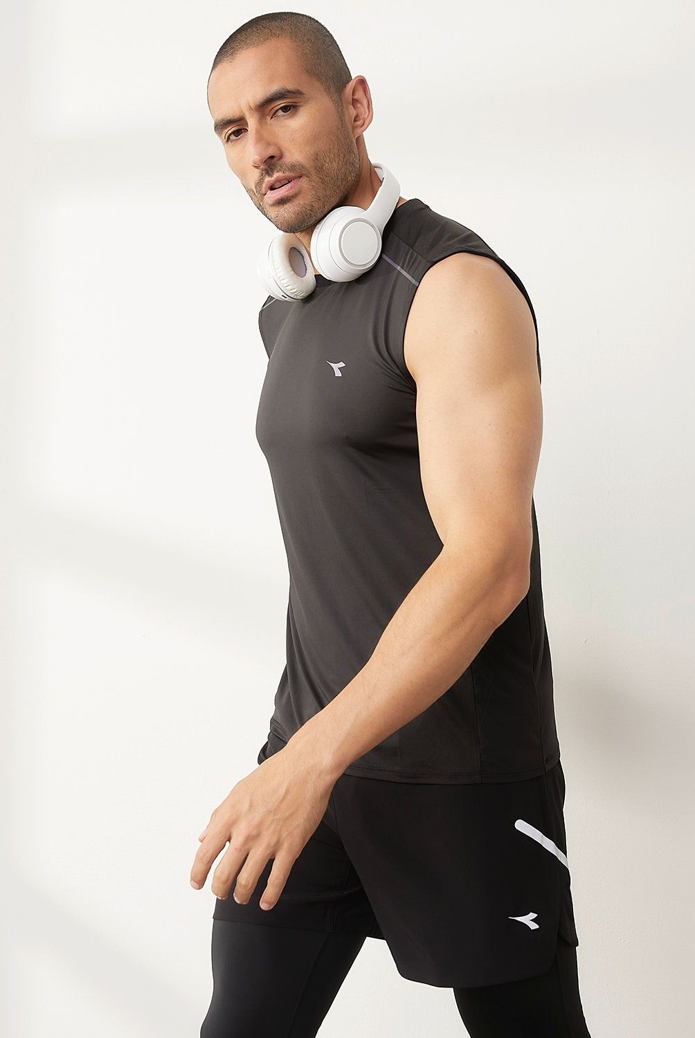 DIADORA - Polera Sin Mangas Deportivo Hombre Diadora