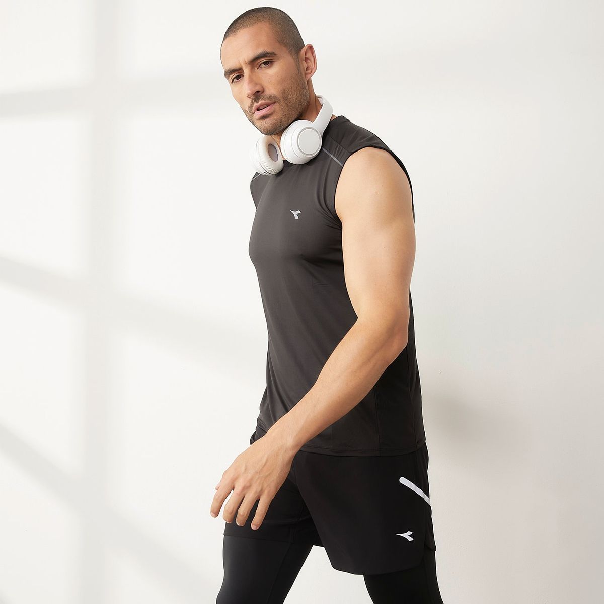 DIADORA - Polera Sin Mangas Deportivo Hombre Diadora