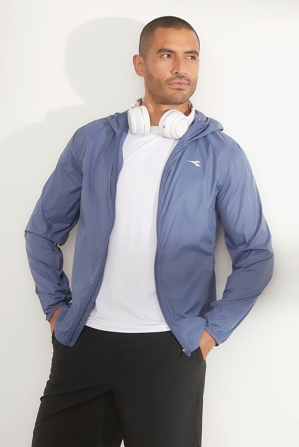 DIADORA - Cortaviento Deportivo Hombre Diadora