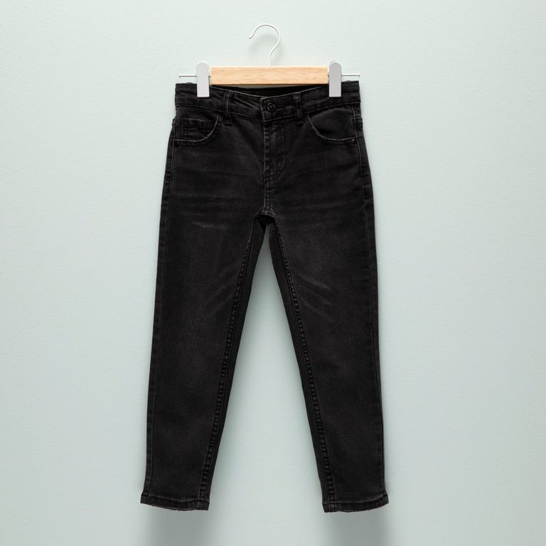 Jeans Fit Tiro Medio Niño