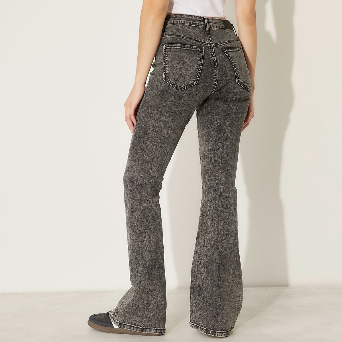 SYBILLA - Jeans Flare Tiro Alto Mujer Sybilla