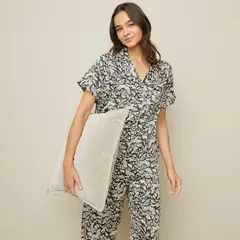 BLU - Pijama Mujer Satén Estampado Manga Corta