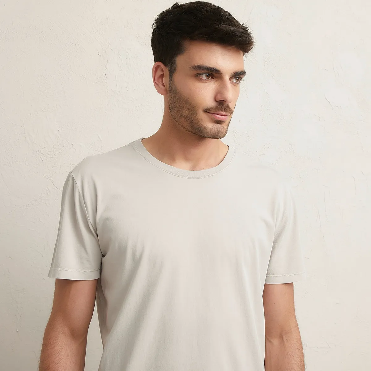 BASEMENT - Polera Manga Corta Cuello Redondo Basement Algodón Hombre