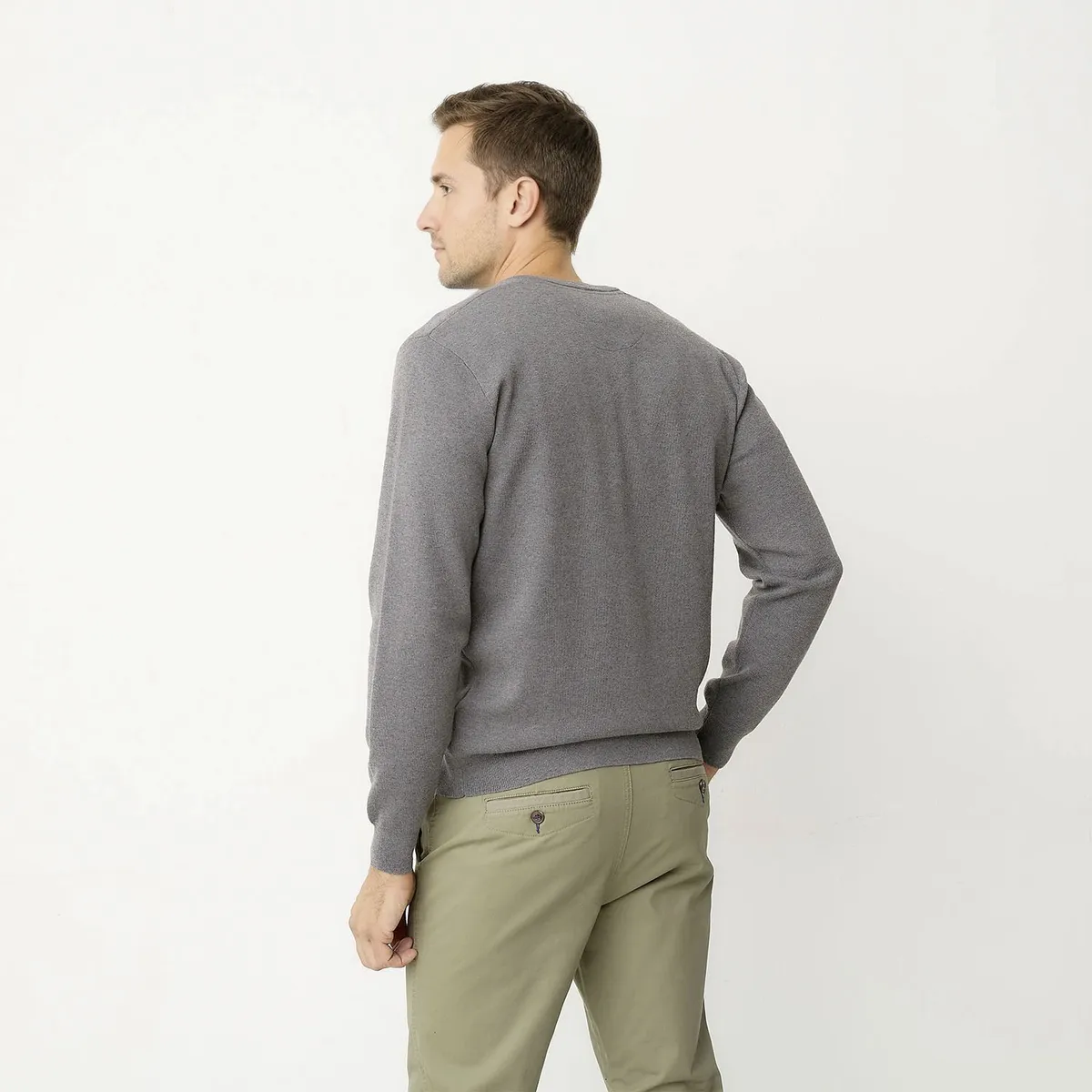 UNIVERSITY CLUB - Sweater Casual Algodón University Club Hombre Cuello En V