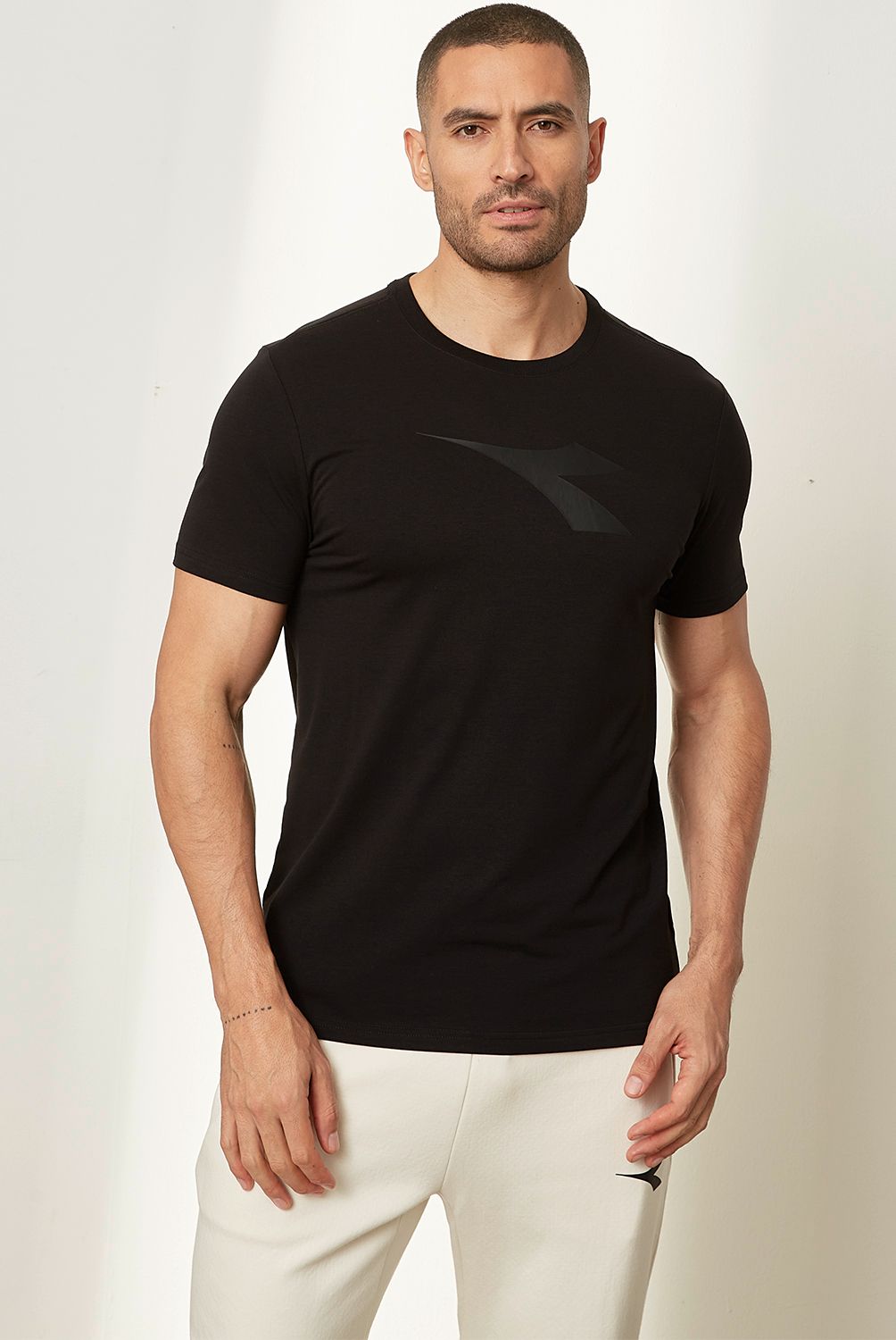 DIADORA - Polera Manga Corta Deportiva Hombre Diadora
