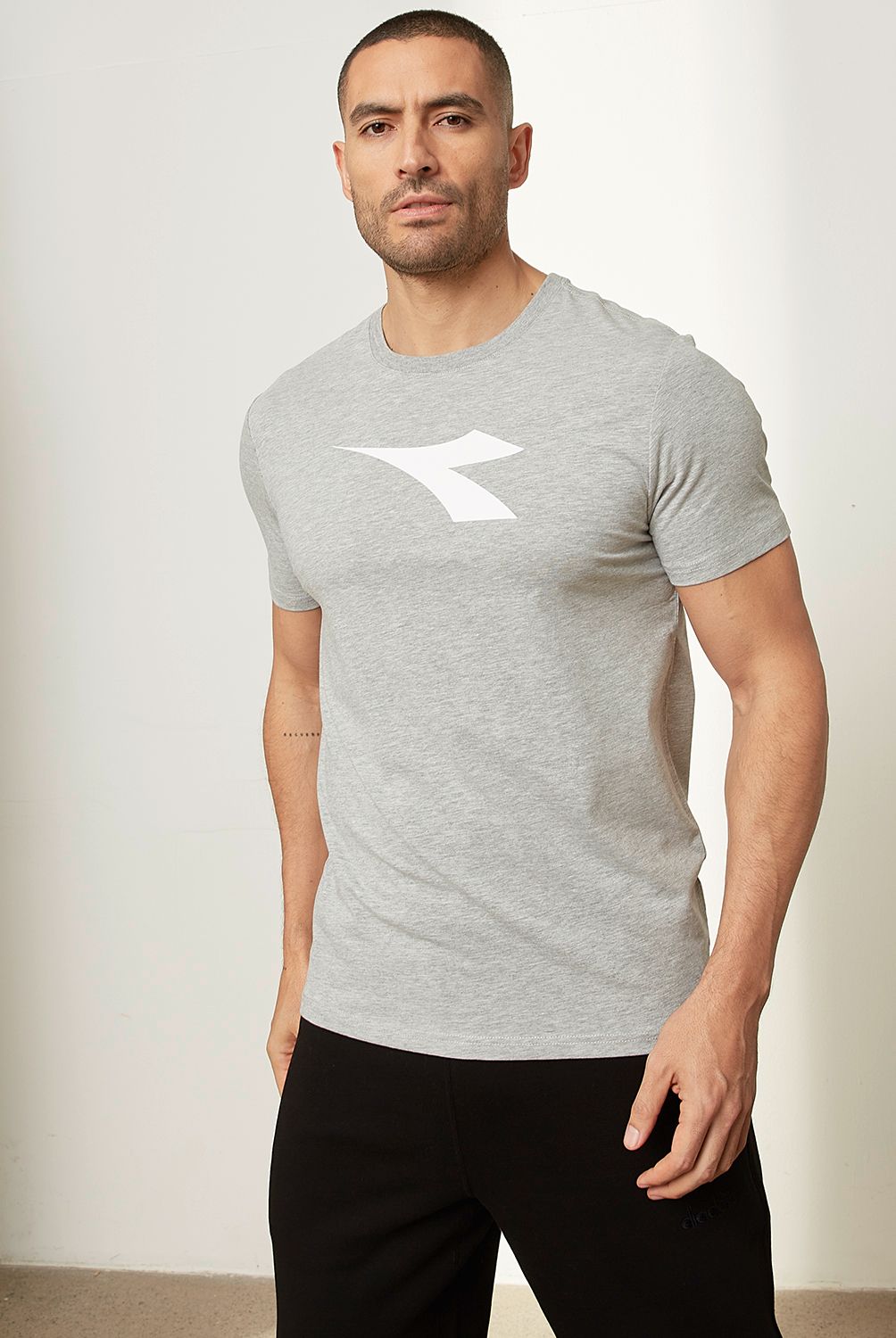 DIADORA - Polera Manga Corta Deportiva Hombre Diadora