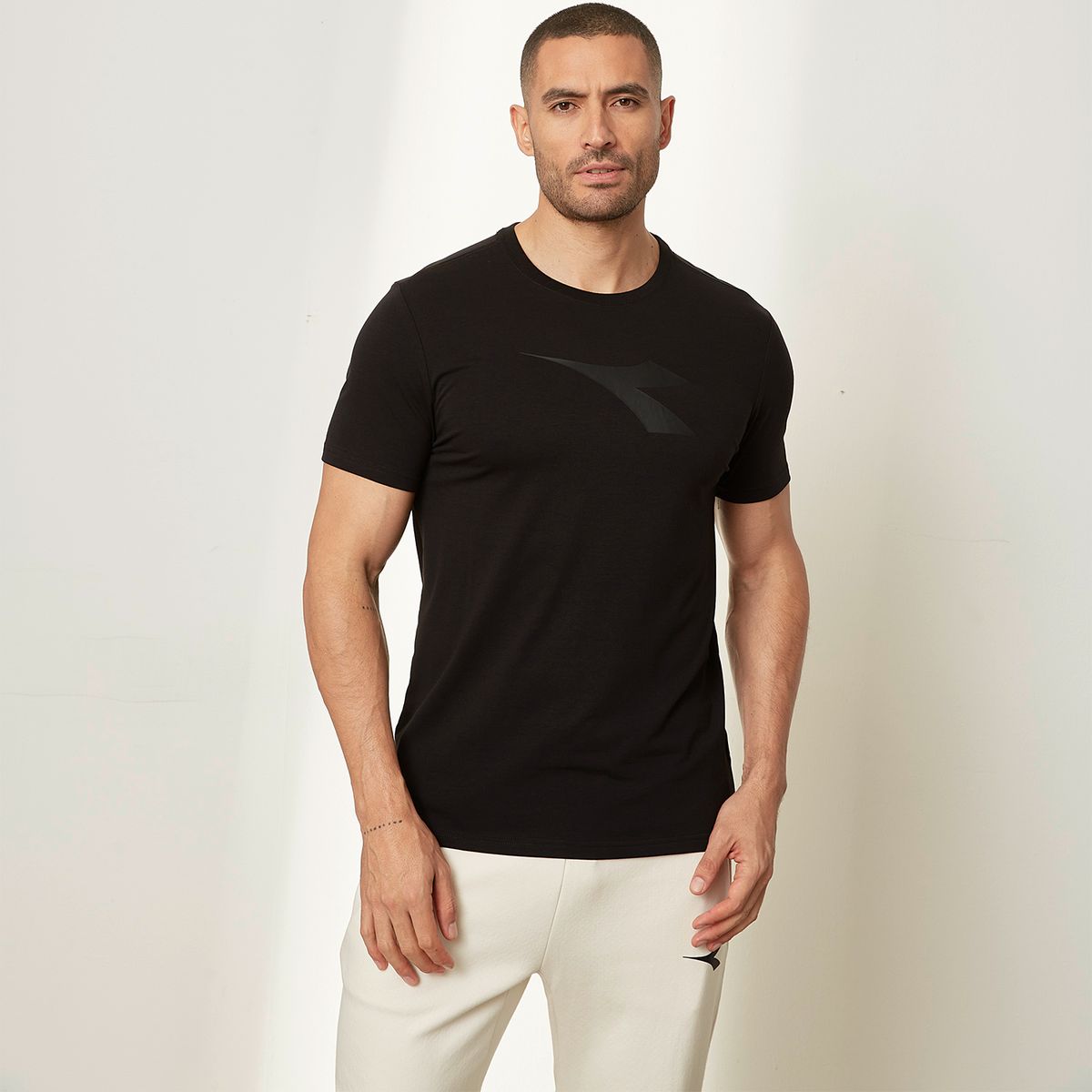 DIADORA - Polera Manga Corta Deportiva Hombre Diadora