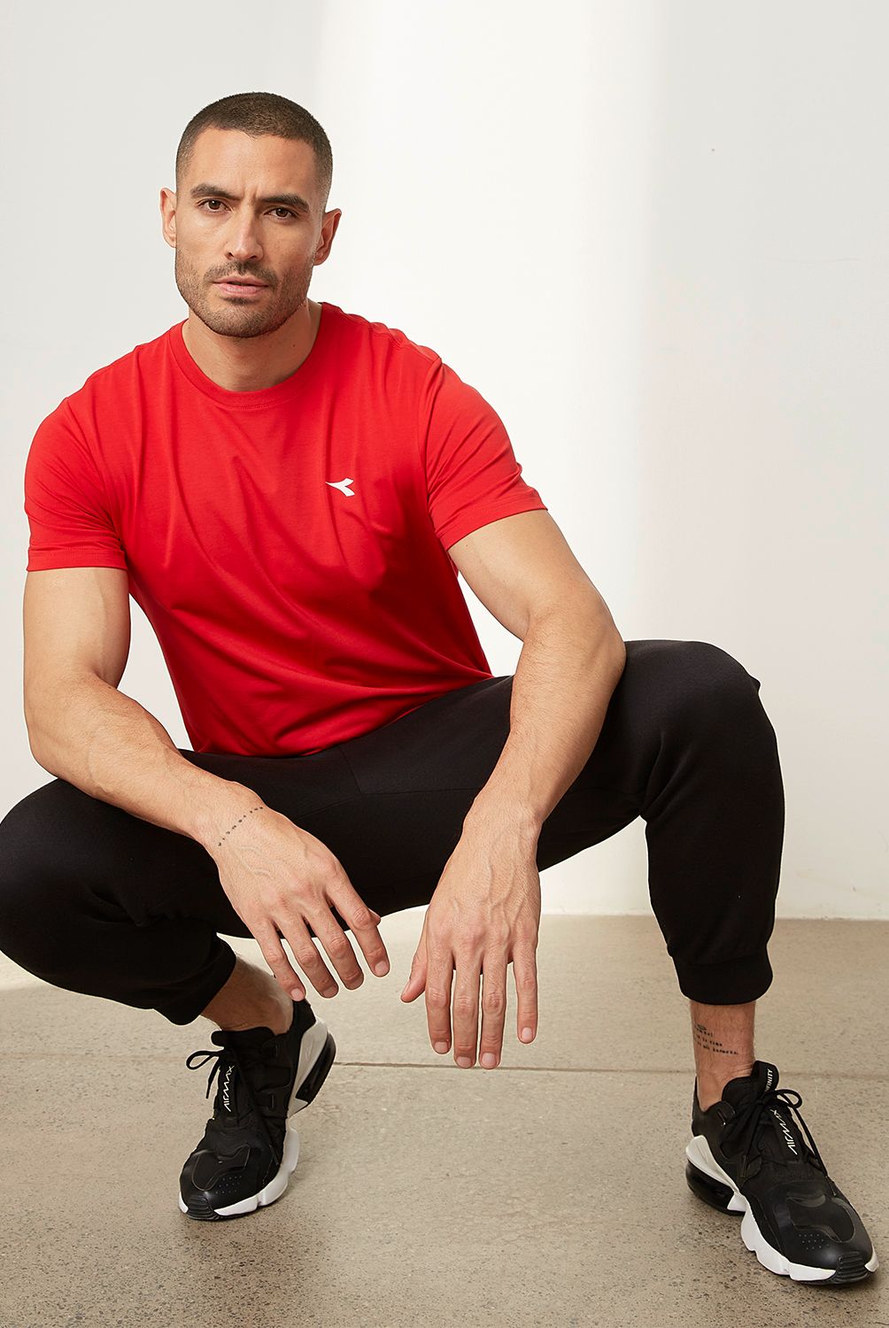 DIADORA - Polera Manga Corta Deportiva Hombre Diadora