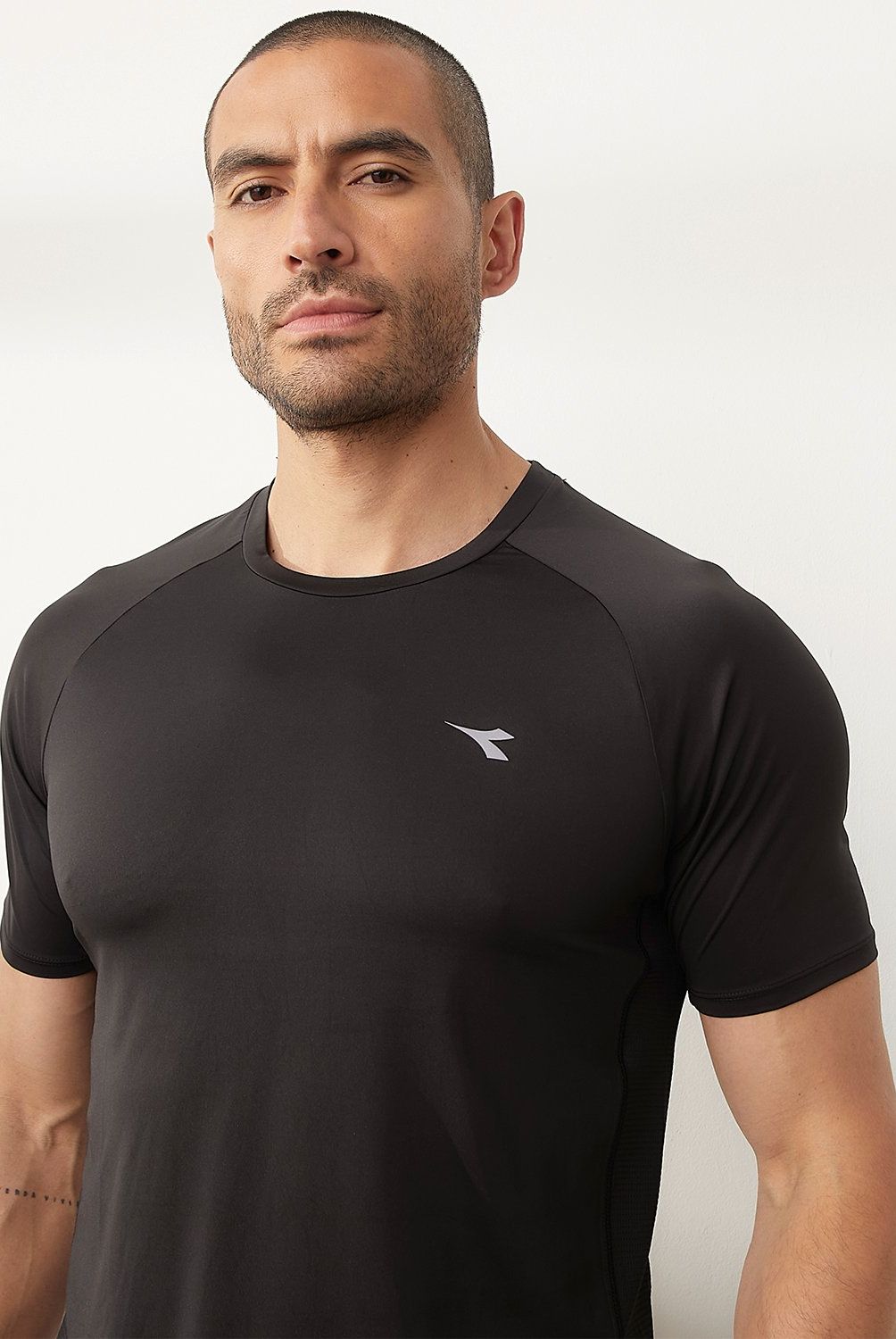 DIADORA - Polera Manga Corta Hombre Diadora