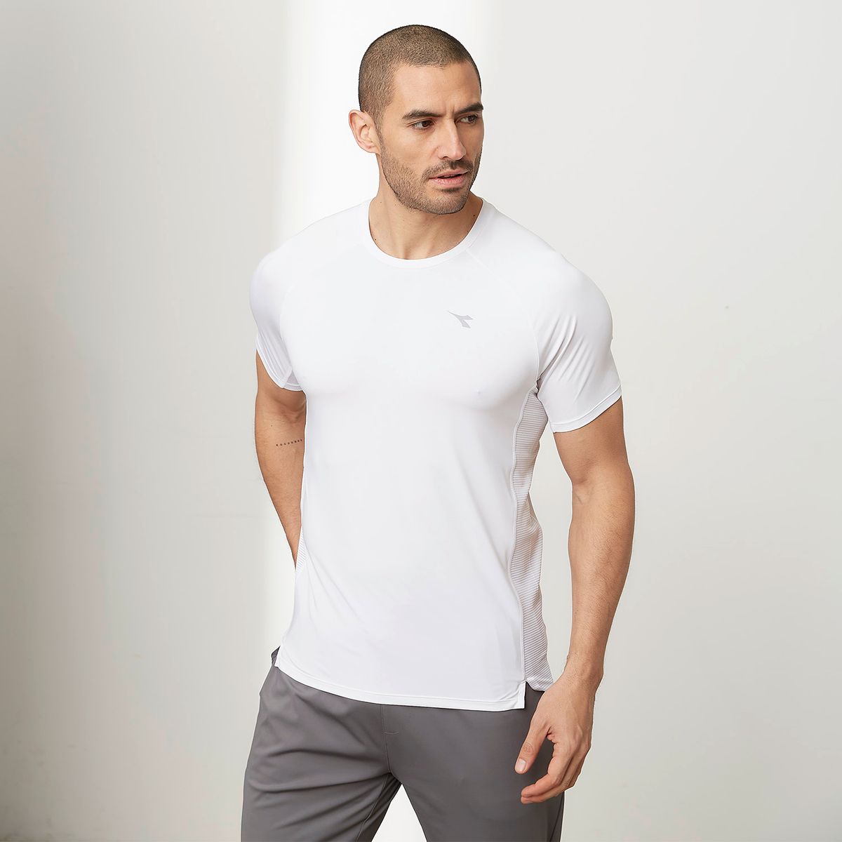 DIADORA - Polera Manga Corta Hombre Diadora