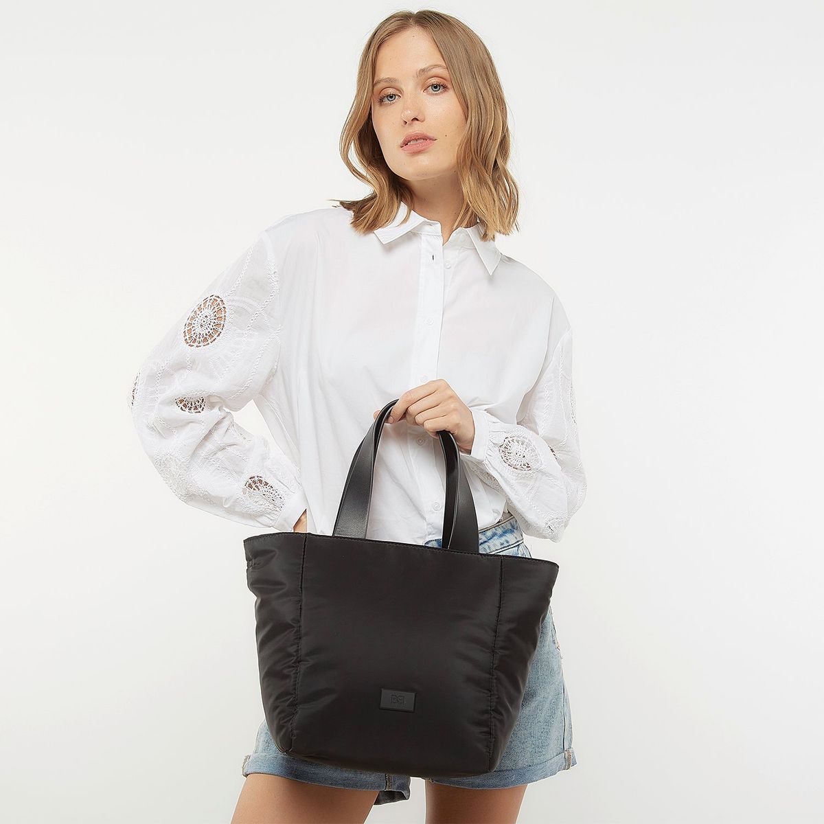 BASEMENT - Cartera Basement Negra de Hombro