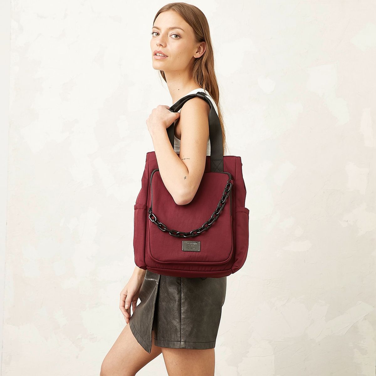 AMERICANINO - Mochila Americanino Mujer Borgoña Con Cadena