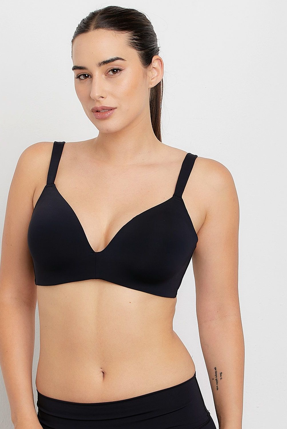 BLU - Sost�n Microfibra Liso Sin Copa Mujer