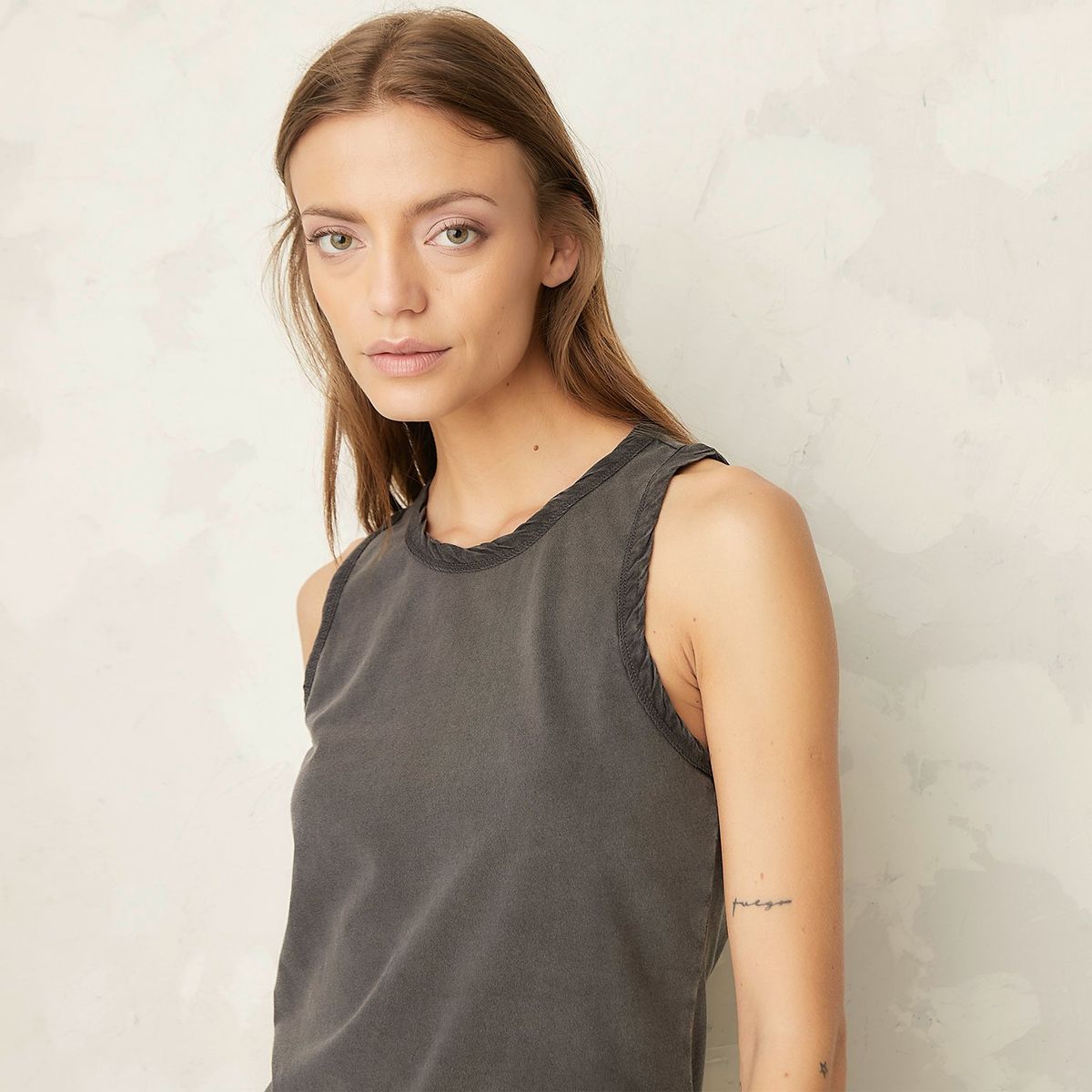 AMERICANINO - Polera Americanino Mujer Sin Mangas de Algodón Casual