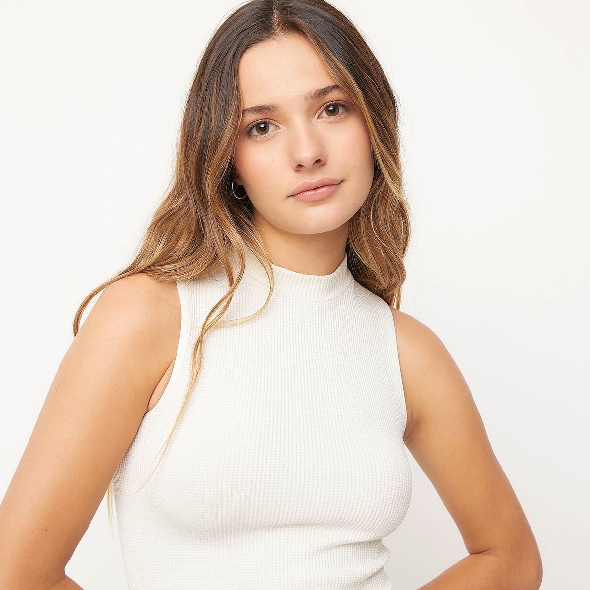 SYBILLA - Polera Sybilla Mujer Casual Sin Mangas Cuello Alto