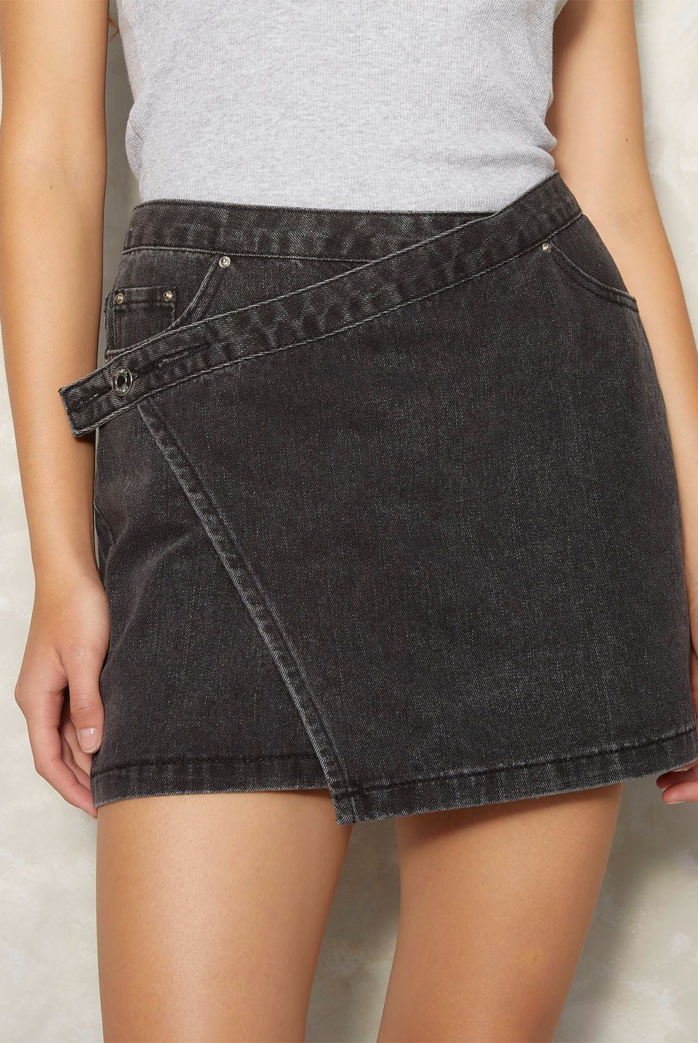 SYBILLA - Falda Sybilla Corta Denim Mujer Tiro Alto Diseño Liso Algodón