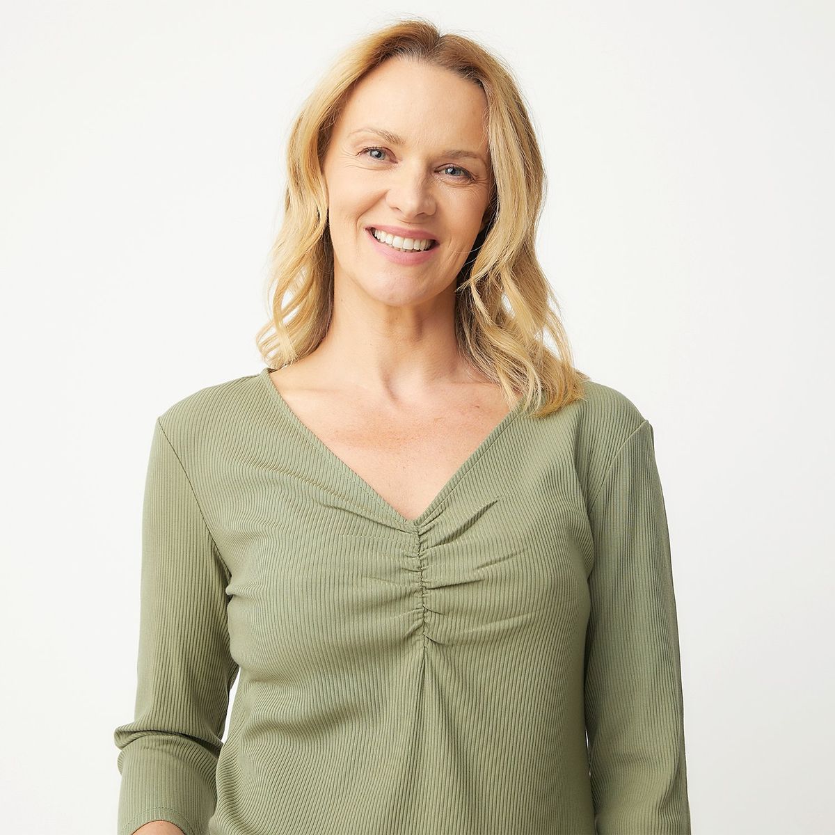 NEWPORT - Polera Newport Manga 3/4 Algodón Mujer Estilo Casual