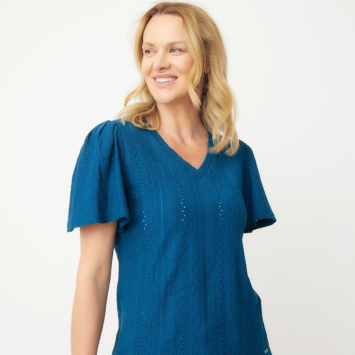 NEWPORT - Polera Manga Corta Mujer Newport Cuello V