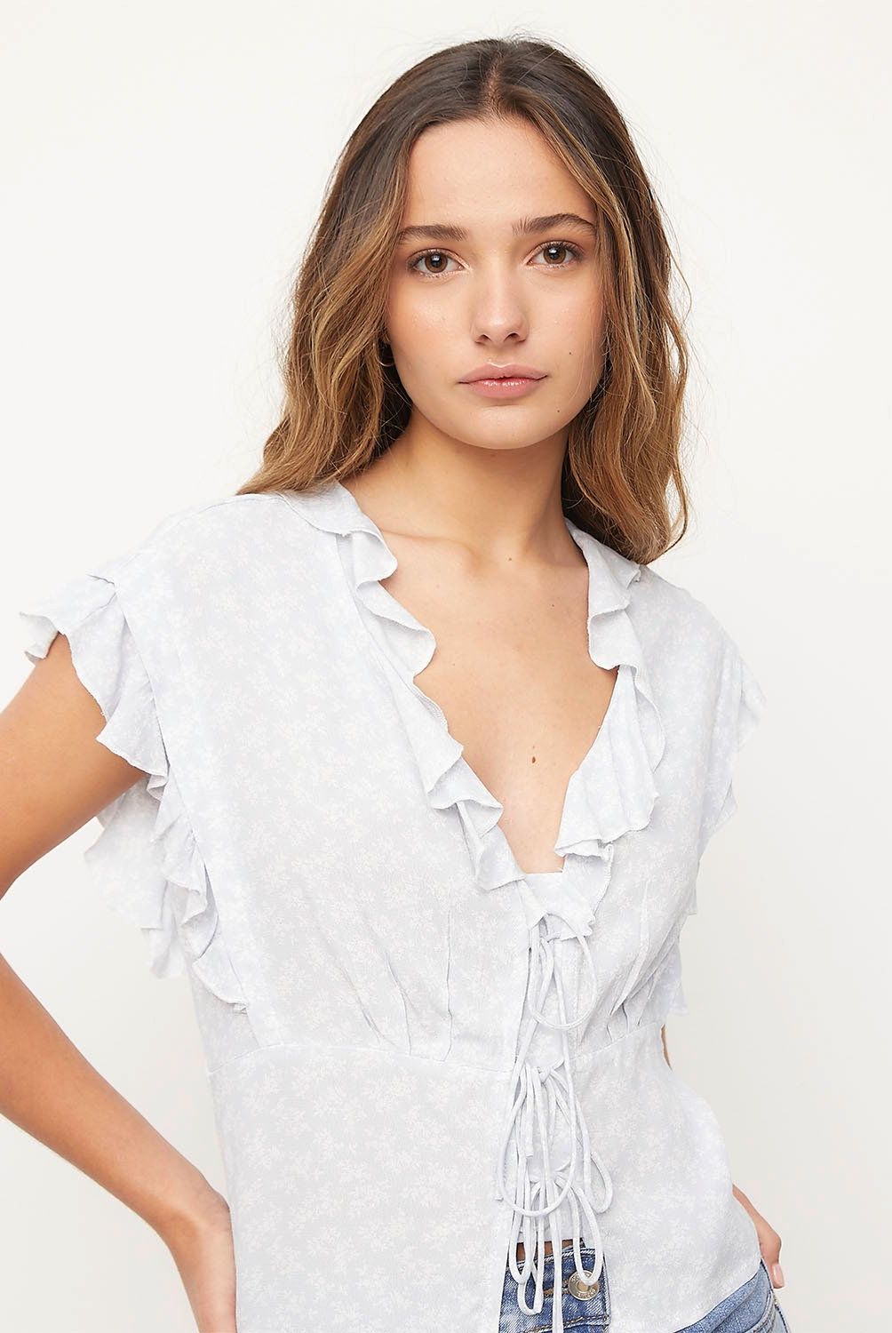 SYBILLA - Blusa Sybilla Mujer Casual Estampada Cuello V con Volantes