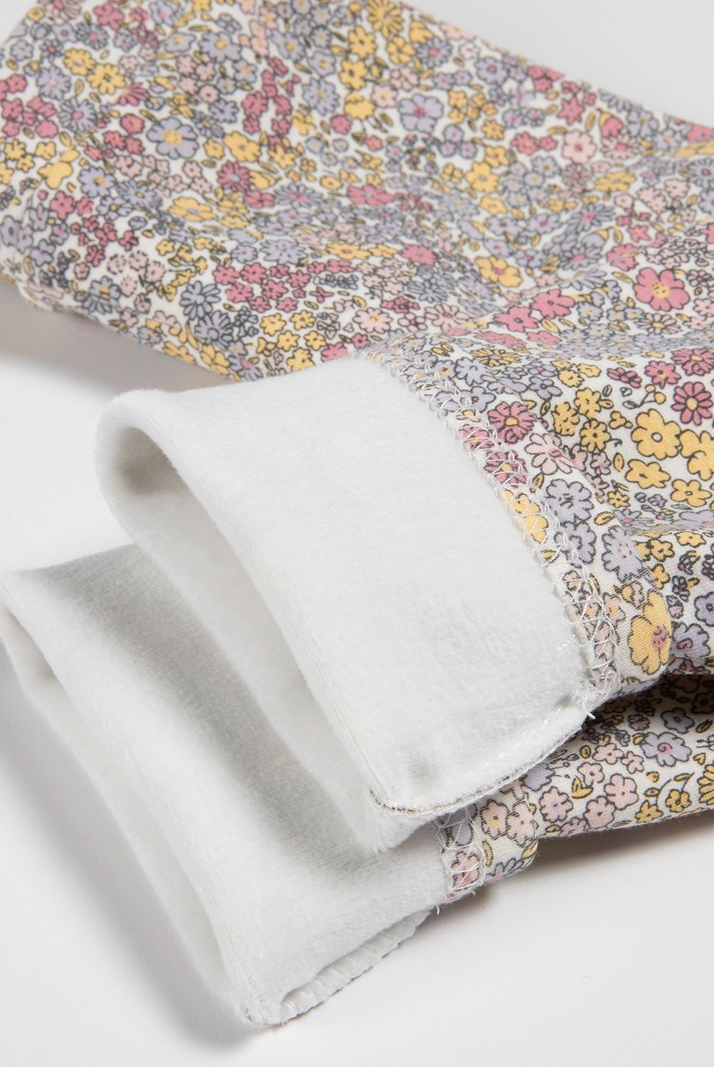 YAMP - Calza Interior Plush Bebé Niña Yamp Polialgodón Diseño Flores