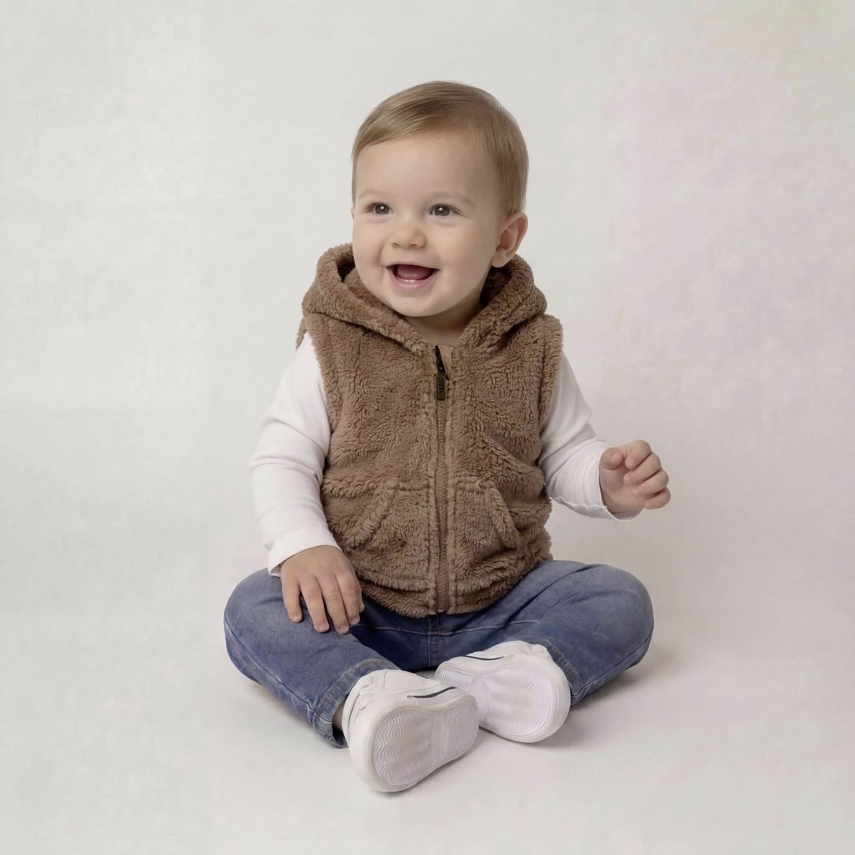 YAMP - Polerón Peludo Sin Mangas Bebé Niño Yamp