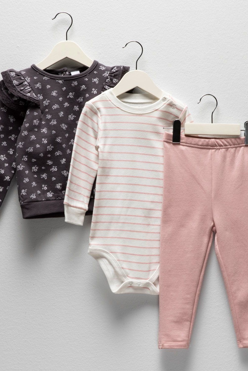 YAMP - Conjunto Yamp Casual 3 Piezas Flores Bebé Niña Polialgodón