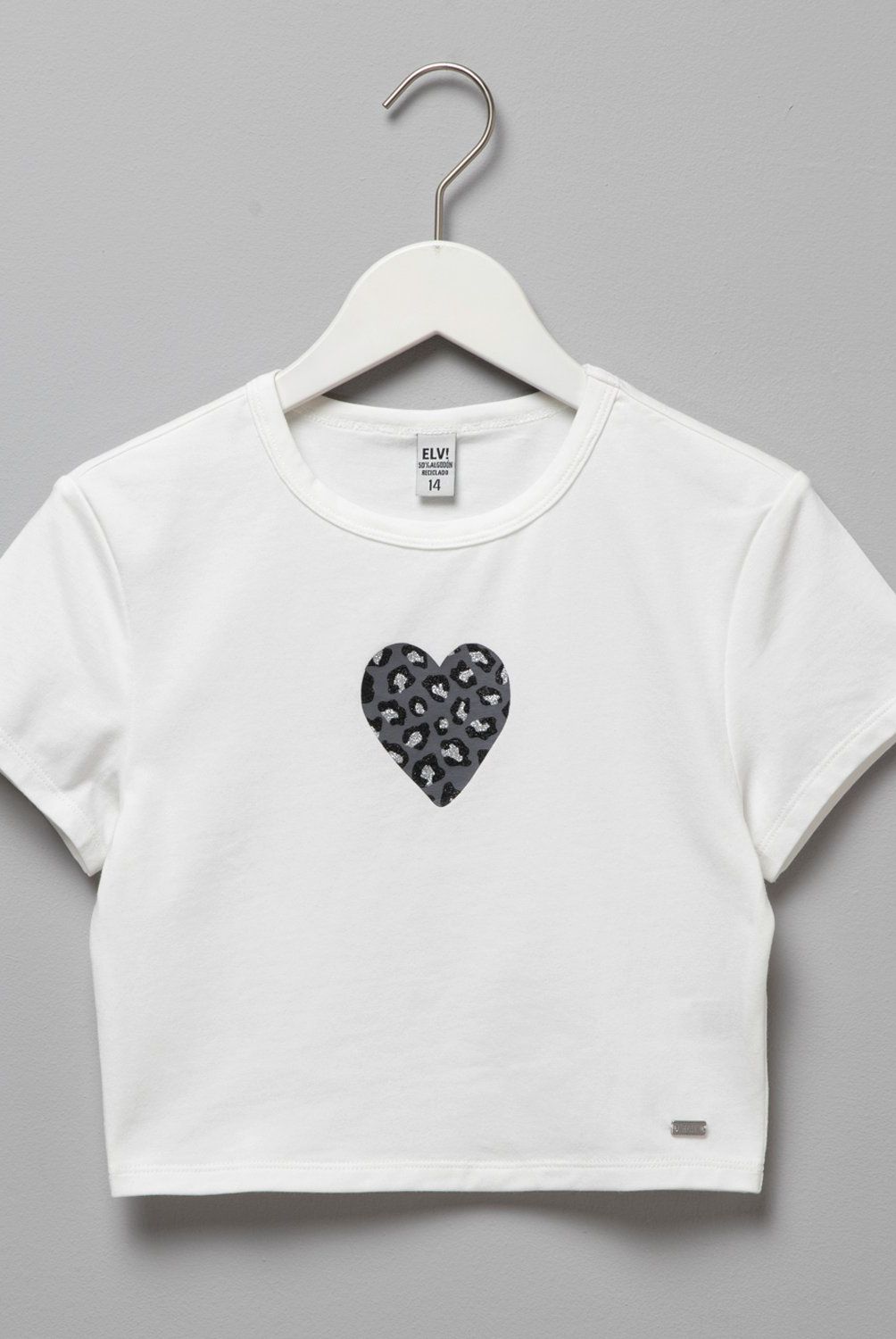 ELEVEN - Polera Eleven Crop Fit Diseño Corazón Niña Algodón