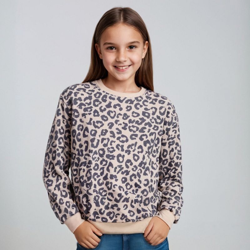 ELEVEN - Polerón Eleven Casual Niña Manga Larga Diseño Corazón