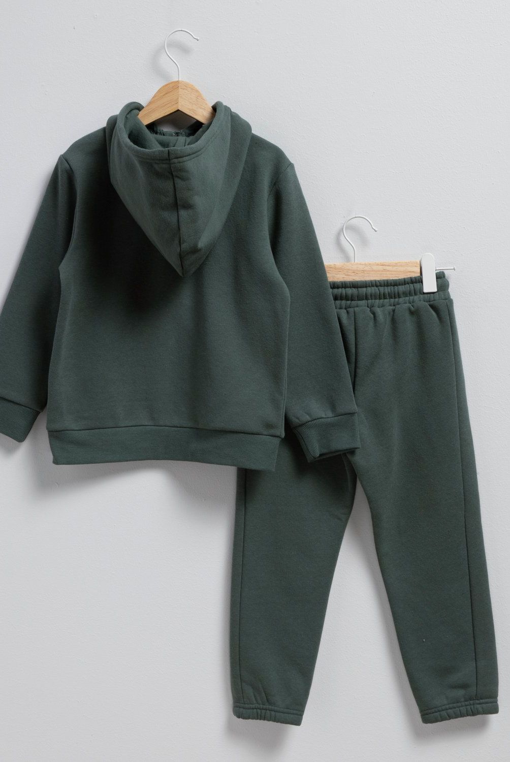 YAMP - Conjunto Polerón y Pantalón de Buzo Niño Yamp Polialgodón