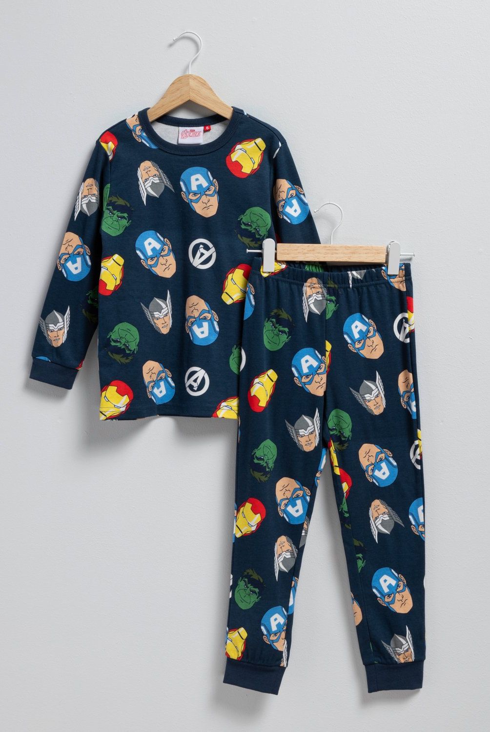 AVENGERS - Conjunto Pijama Niño Avengers