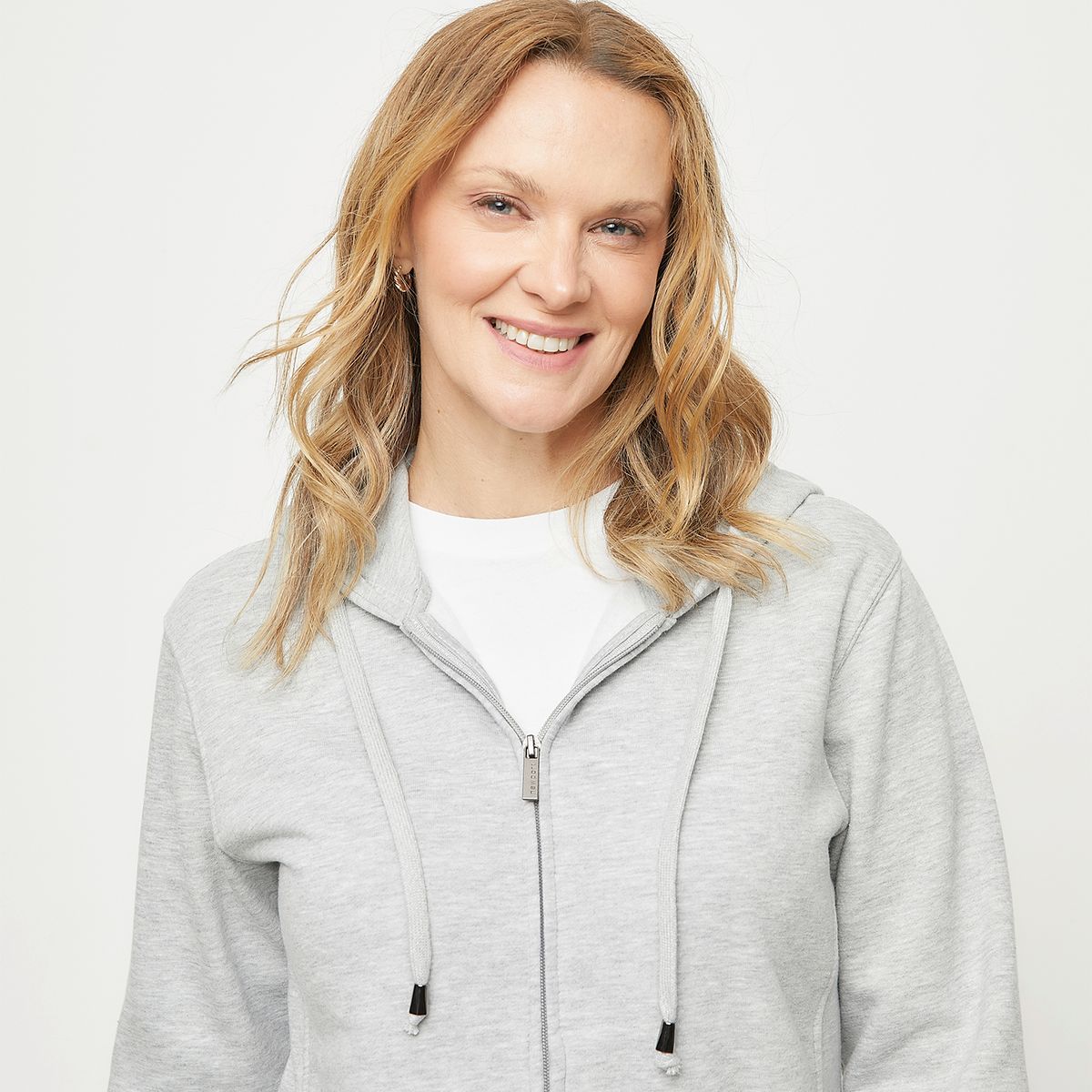 NEWPORT - Polerón Newport Algodón Mujer Manga Larga con Gorro