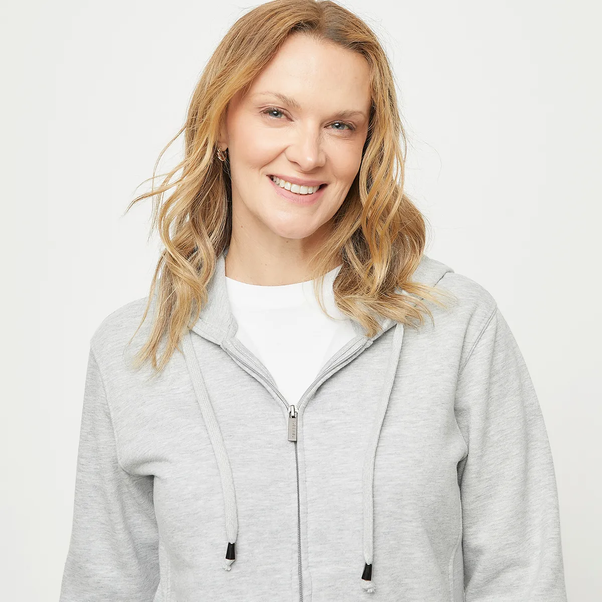 NEWPORT - Polerón Newport Algodón Mujer Manga Larga con Gorro