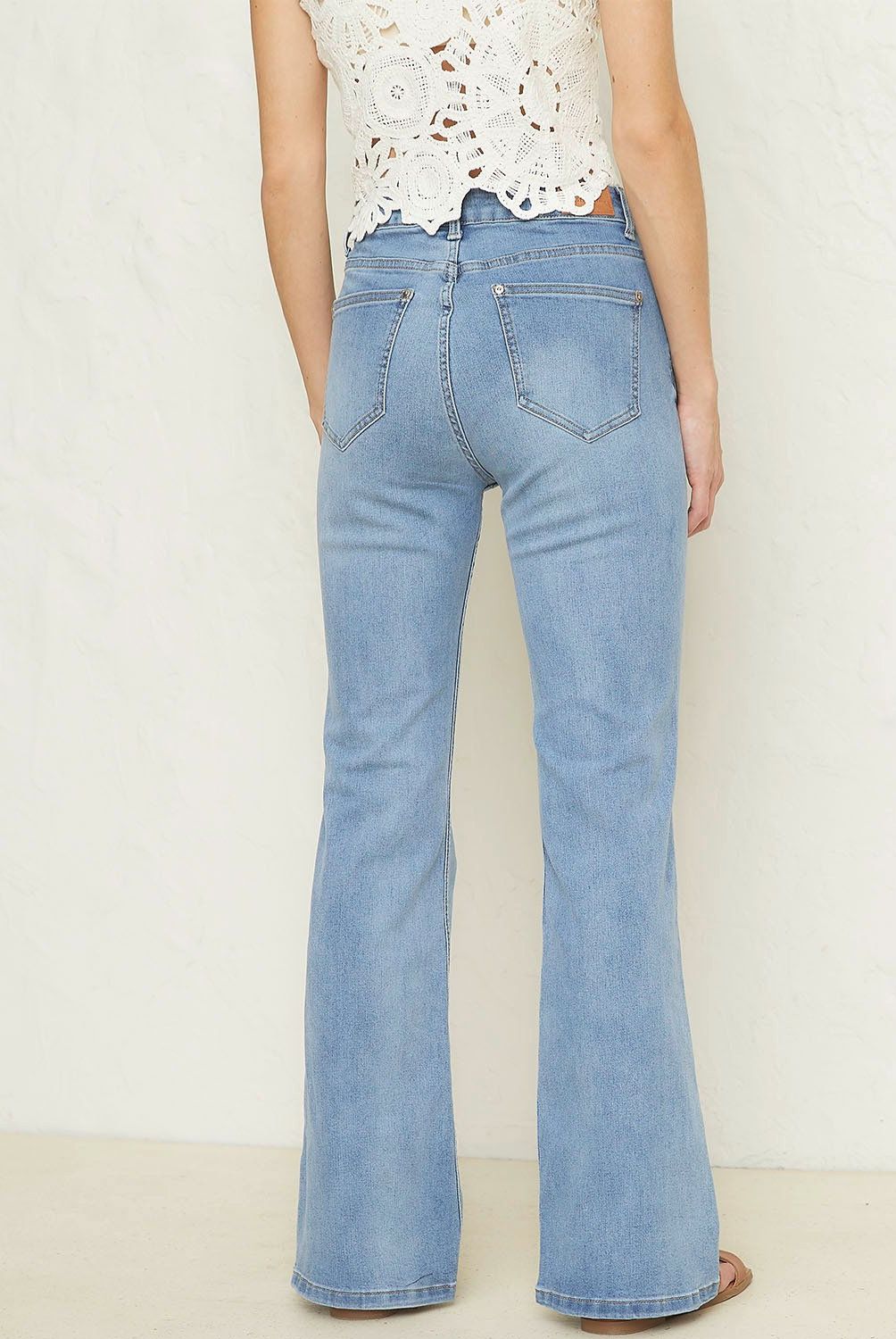 BASEMENT - Jeans Flare Tiro Alto Mujer Basement