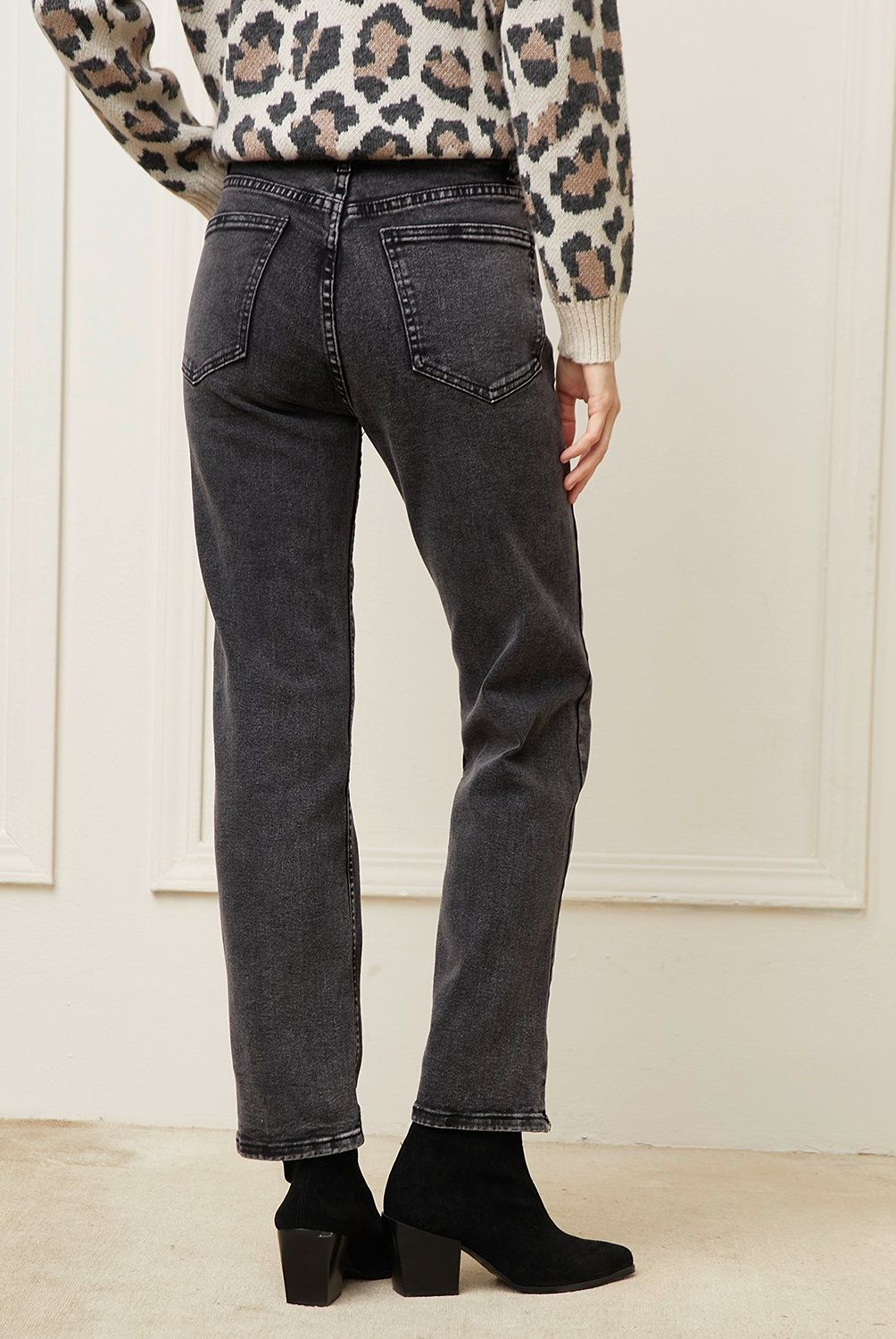 BASEMENT - Jeans Straight Tiro Alto Mujer Basement