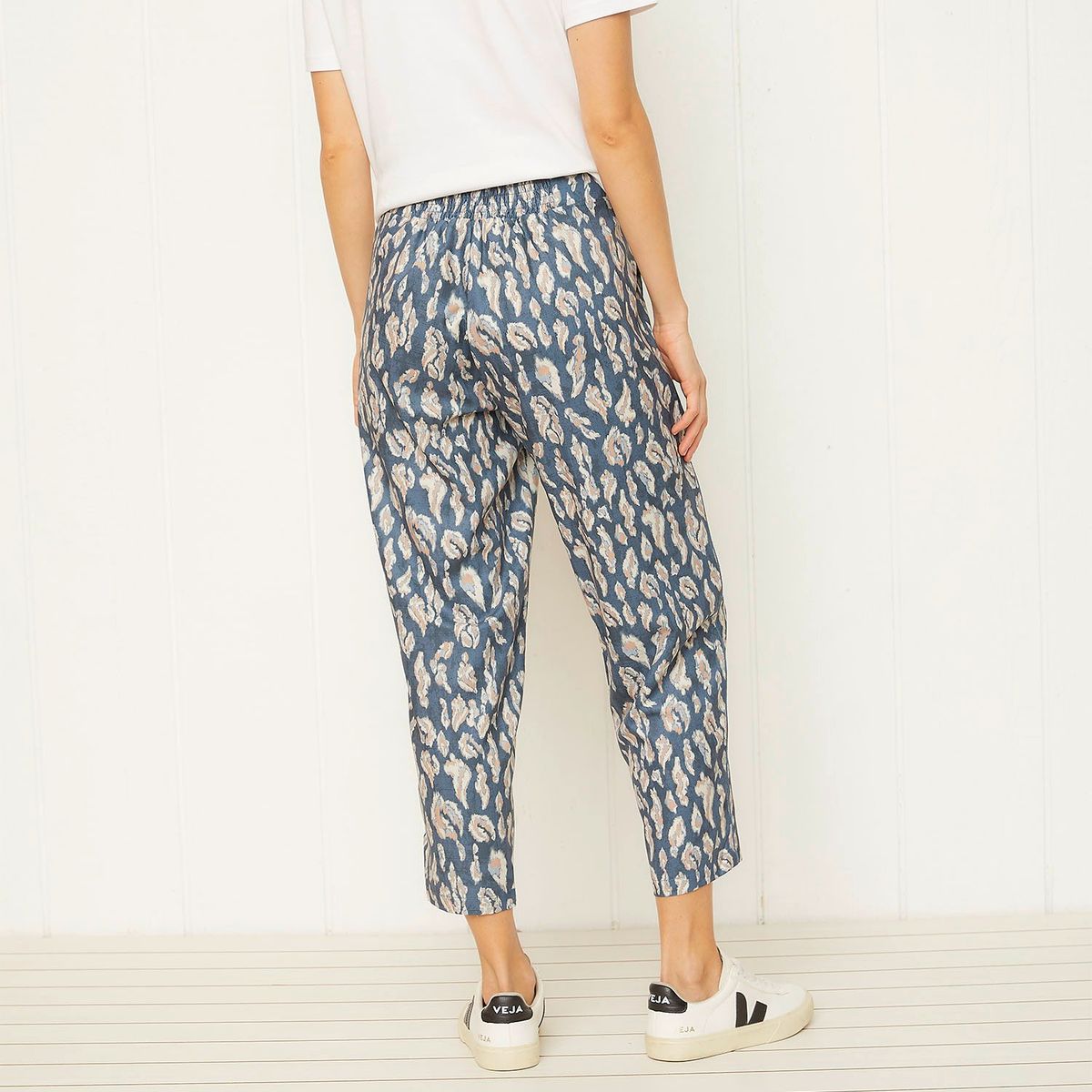 UNIVERSITY CLUB - Pantalón University Club Recto Tiro Medio Mujer