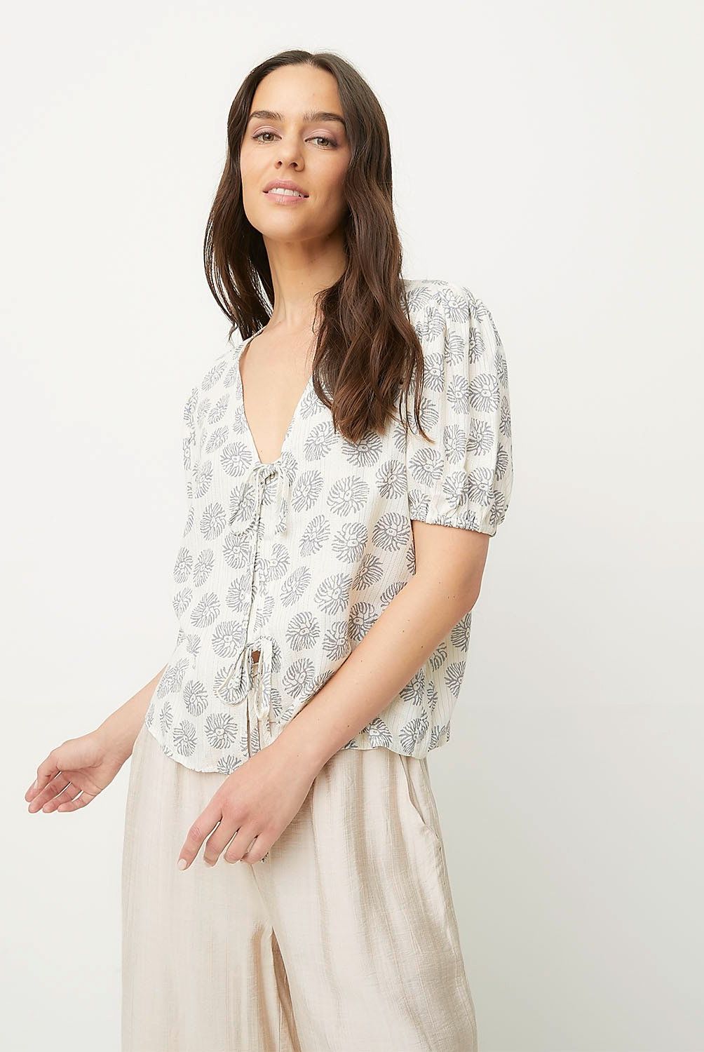 UNIVERSITY CLUB - Blusa University Club Mujer Viscosa Manga Corta Casual