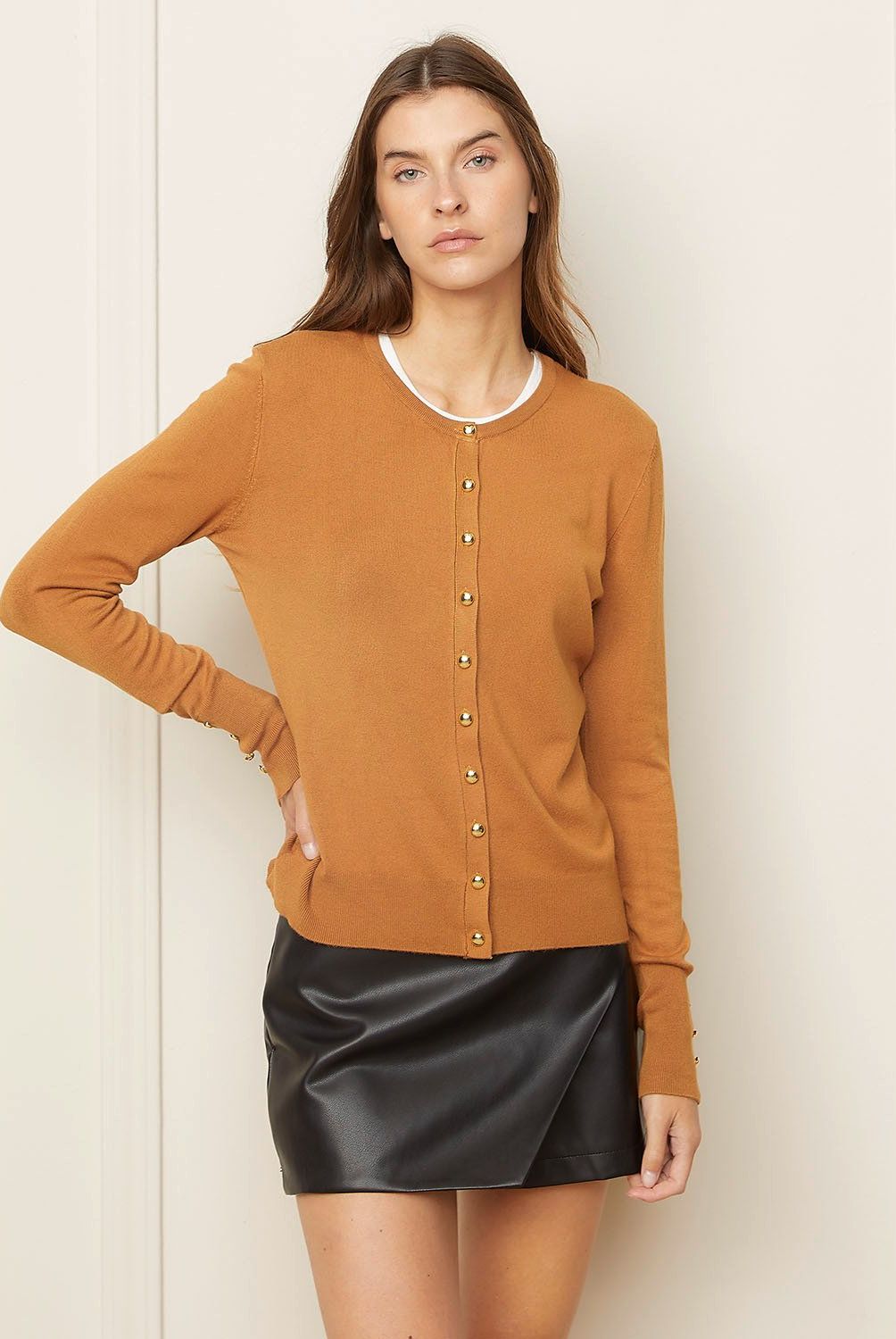 BASEMENT - Chaleco Manga Larga Basement Mujer Cuello Redondo Liso