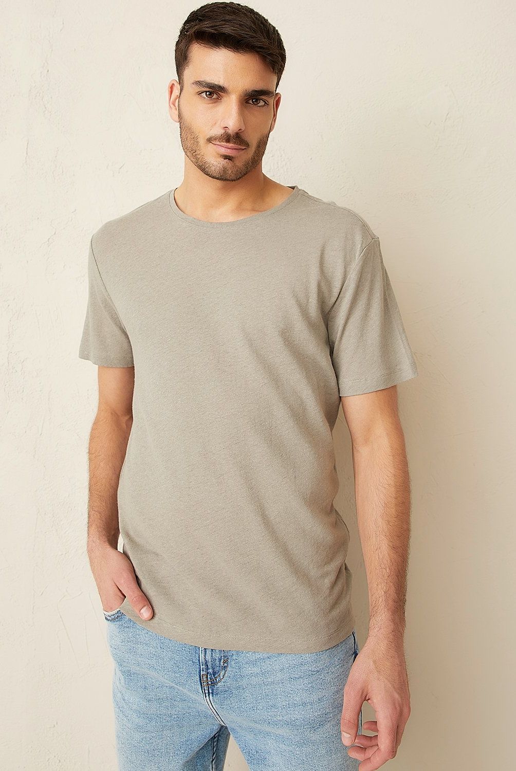 BASEMENT - Polera Basement Regular Fit Lino Manga Corta Hombre