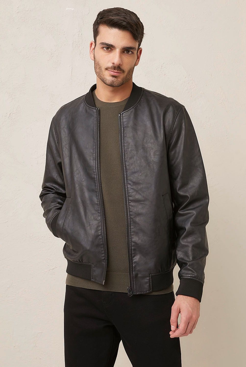 BASEMENT - Chaqueta Bomber Basement Hombre Regular Fit Urbana