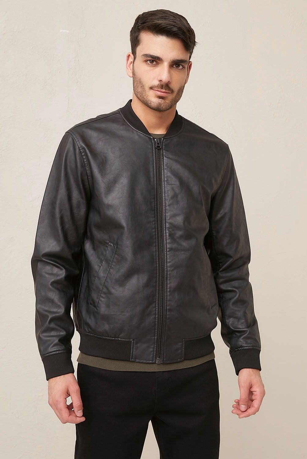 BASEMENT - Chaqueta Bomber Basement Hombre Regular Fit Urbana