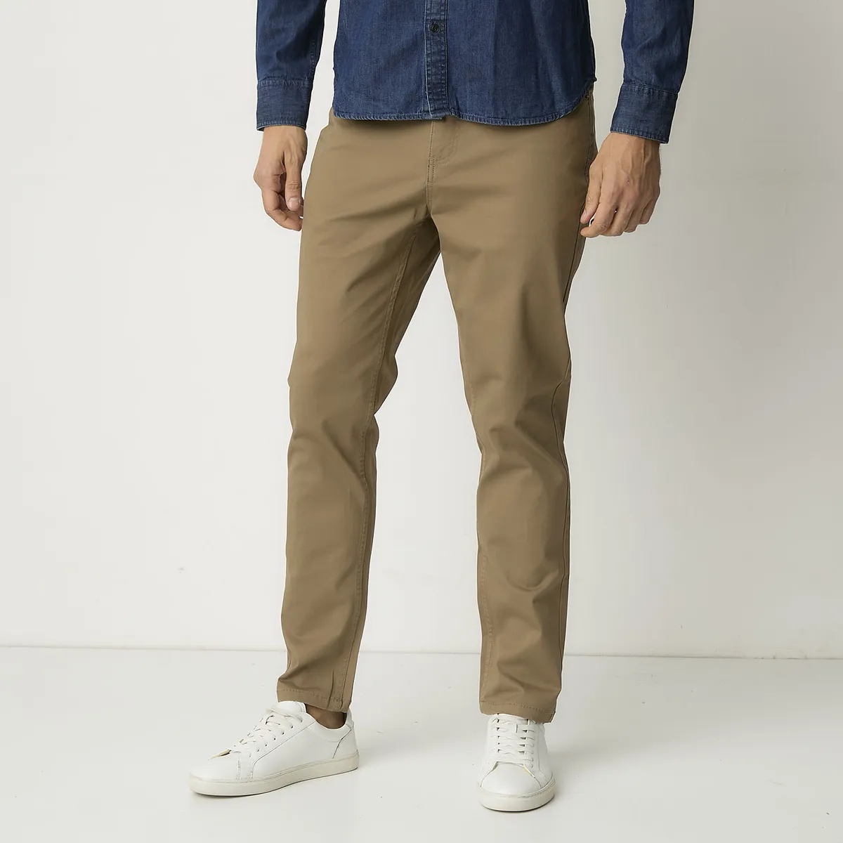 UNIVERSITY CLUB - Pantalón Slim Fit University Club Algodón Casual Hombre
