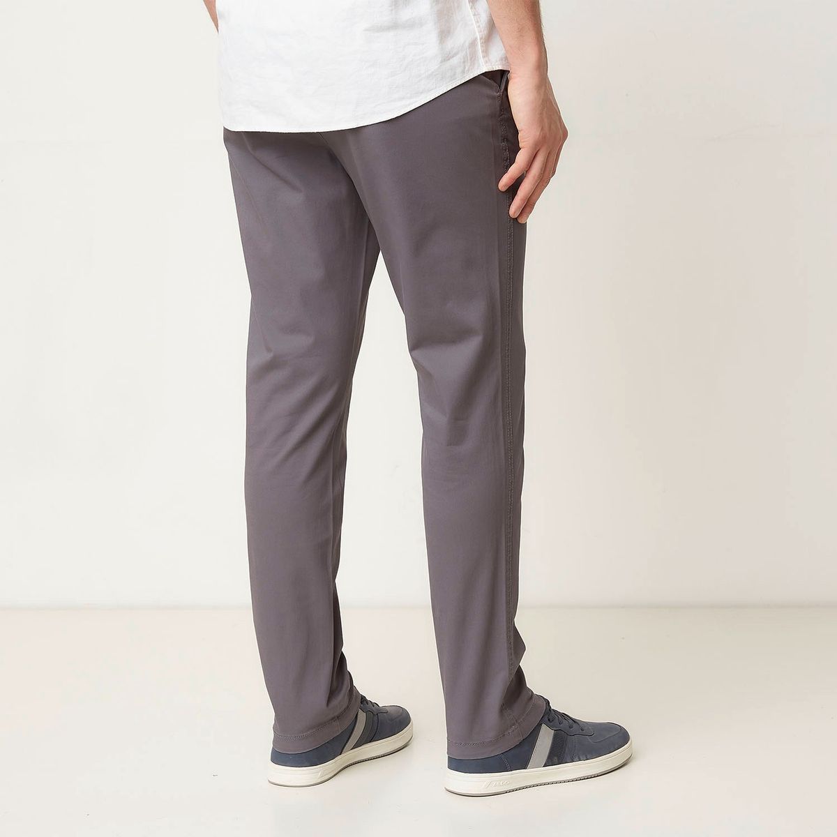 UNIVERSITY CLUB - Pantalón Chino Slim Fit Hombre University Club