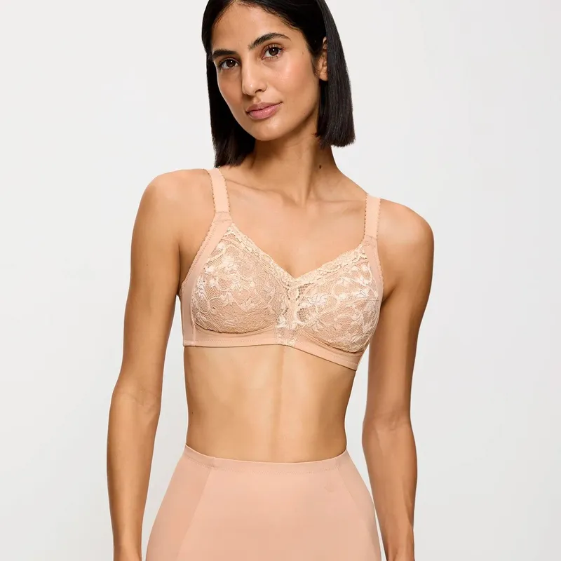 TRIUMPH - Sostén Minimizer Mujer Delicate Doreen Triumph